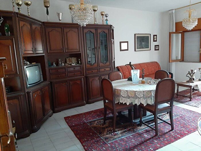 Appartamento trilocale in vendita in Via Trapezzoli Sud, Reggio Calabria