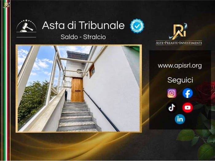 Appartamento con 5 locali in vendita in Via Guglielmo Marconi, Centro, Cardito