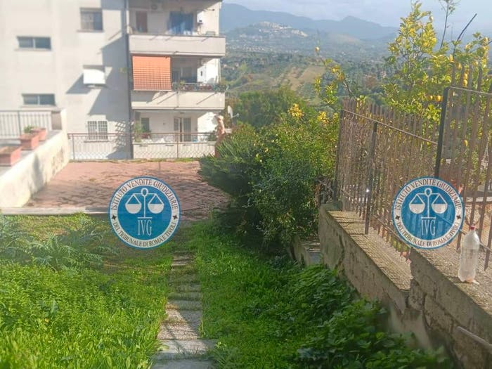 Appartamento con 6 locali in vendita in Via delle Molette, Centro, Mentana
