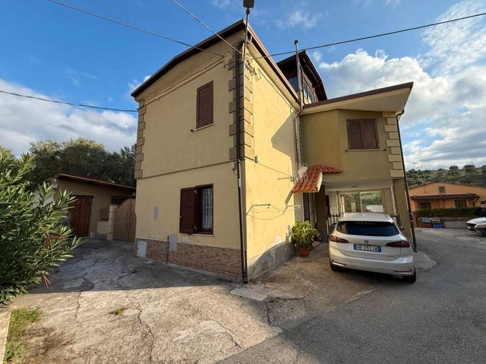 Appartamento bilocale in affitto in Via Fiume Neto, Siano Cava, Catanzaro