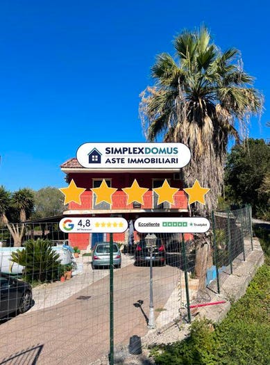 Appartamento con 6 locali in vendita in via Vicinale Svizzero, Marano di Napoli