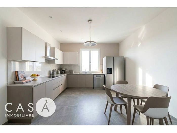 Appartamento quadrilocale in vendita in Via Leone, Villamarina Monte, Cesenatico