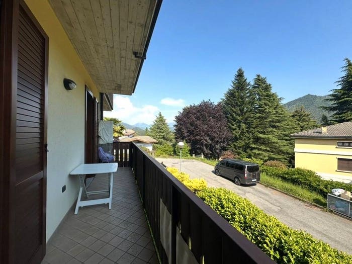Appartamento bilocale in vendita in Via Silvio Pellico, Centro, Parre