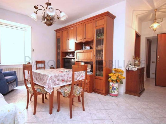 Appartamento quadrilocale in vendita in via piastronata, Centro, Massa