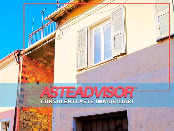 Appartamento con 6 locali in vendita in Frazione Menosio Via Genova, Menosio, Arnasco