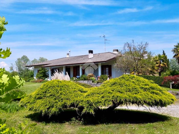 Casa quadrilocale in vendita in Via Giulia Augusta, Centro, Terzo d'Aquileia