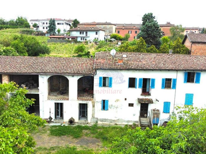 Casa con 6 locali in vendita in Via San Rocco, Villa, Isola d'Asti