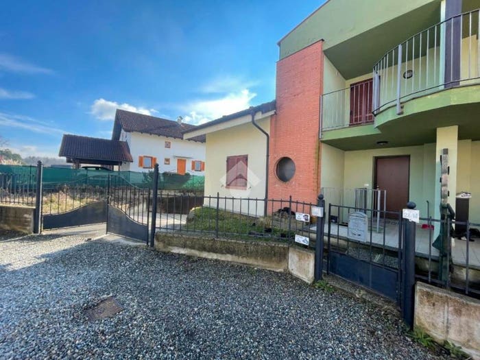 Casa bilocale in vendita in Via porta pia, Centro, Cuceglio