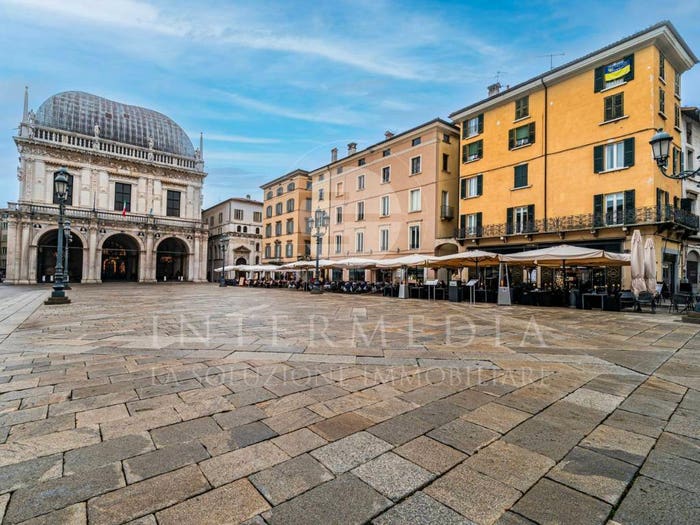 Appartamento bilocale in vendita in Corso Goffredo Mameli, Loggia Garibaldi, Brescia