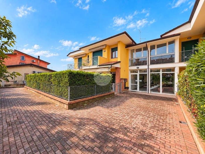 Appartamento trilocale in vendita in Via Nogarole, Centro, San Bonifacio