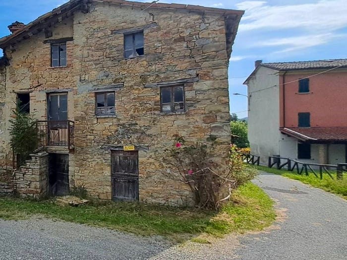 Casa con 5 locali in vendita in Località Bregni, Romagnese