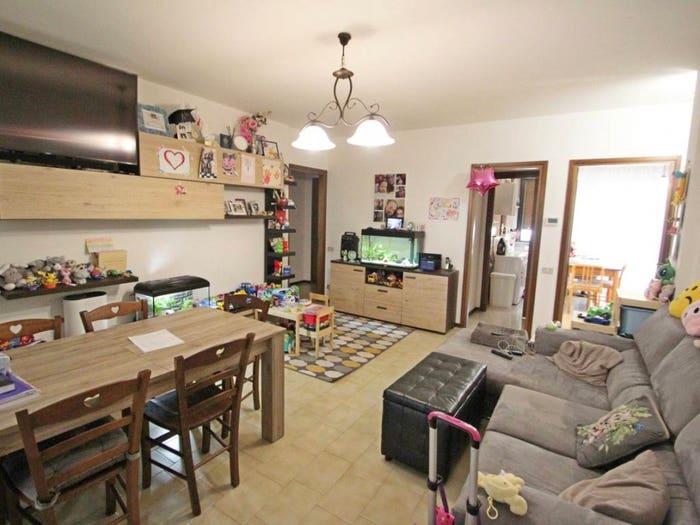 Appartamento quadrilocale in vendita in Via Cimarosa, Caselle, Santa Maria di Sala