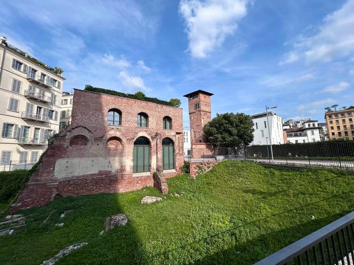 Appartamento trilocale in vendita in Carrobbio, Milano