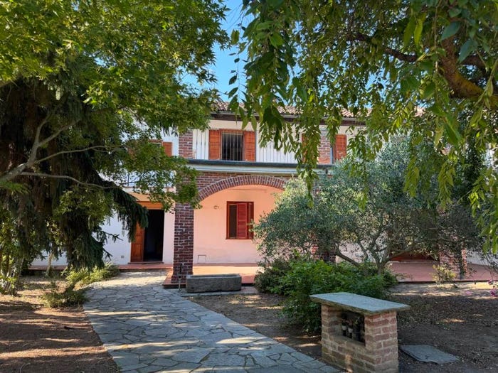 Casa con 5 locali in vendita in Via Vittorio Emanuele II, Torrione, Vinzaglio