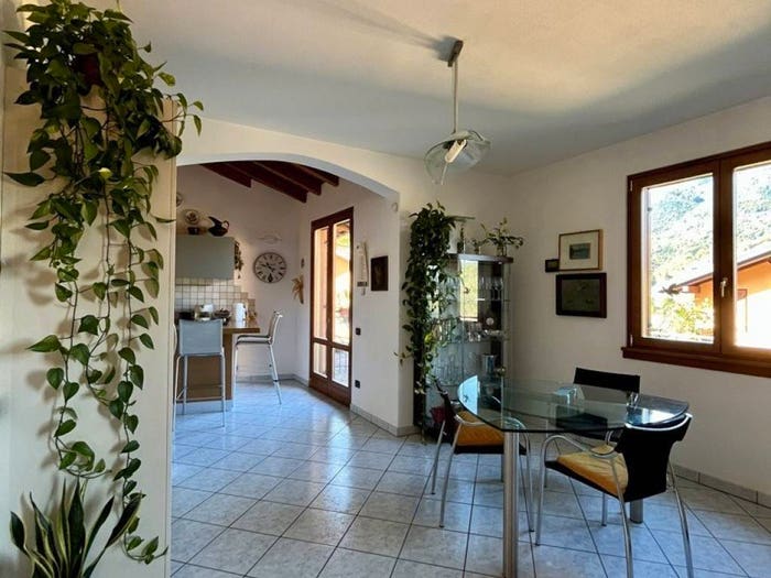Casa con 6 locali in vendita in Via Girella, Dizzasco Biazzeno, Dizzasco