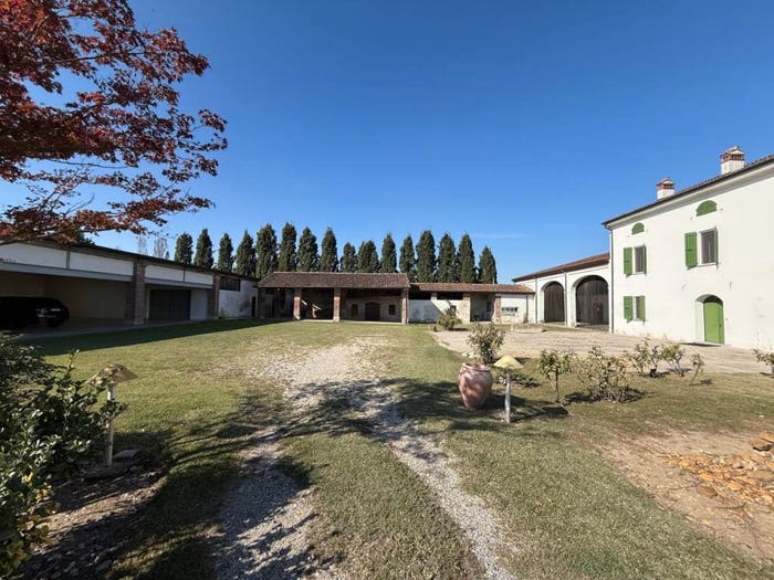 Casa con 6 locali in vendita in Frazione San Faustino, San Faustino, San Martino del Lago