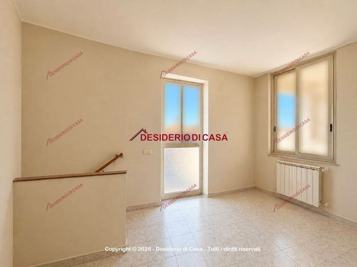Casa con 6 locali in vendita in Via Regina Margherita, Centro, Pace del Mela