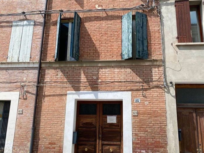 Casa con 5 locali in vendita in Via Castelfidardo, Centro, Mirandola