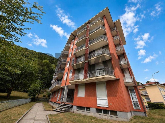 Appartamento trilocale in vendita in Centro, Cannobio