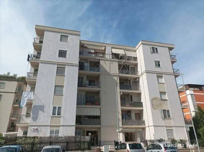 Appartamento quadrilocale in vendita in Viale Lussemburgo, Macchia Gialla Ordona Sud, Foggia