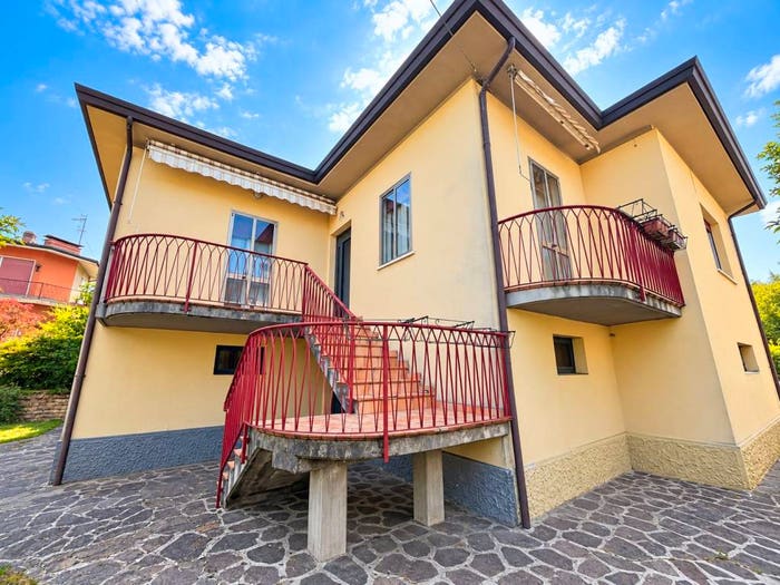 Casa con 6 locali in vendita in Via Giuseppe Parini, Lonato, Lonato del Garda