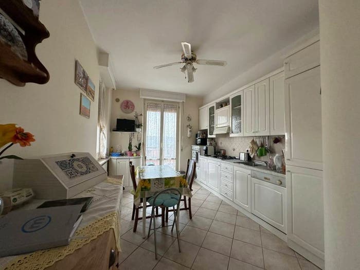 Appartamento con 6 locali in vendita in Piattoni Villa Sant'Antonio, Castel di Lama