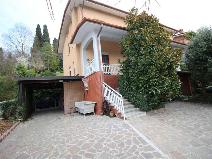 Casa con 6 locali in vendita in Fiorano, Fiorano Modenese