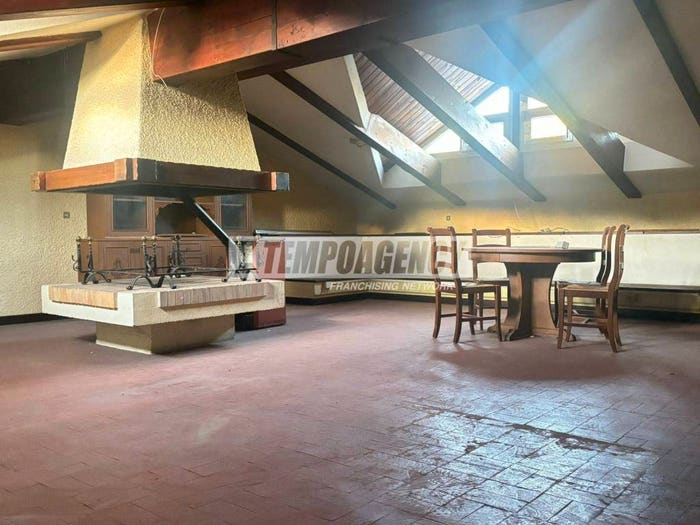 Appartamento bilocale in vendita in Via Giardini, Centro, Pavullo nel Frignano