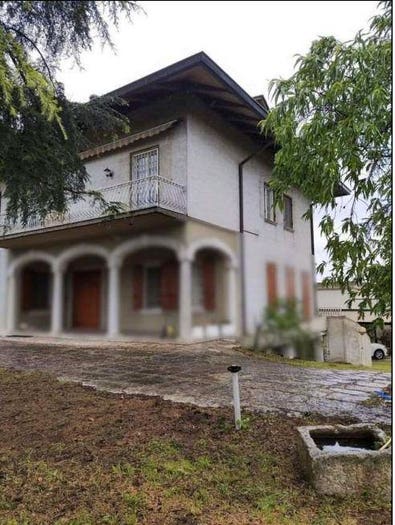 Appartamento quadrilocale in vendita in Via Dante, Corticelle Pieve, Dello