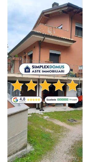 Appartamento con 6 locali in vendita in Via XXIV Maggio, Centro, Urbania
