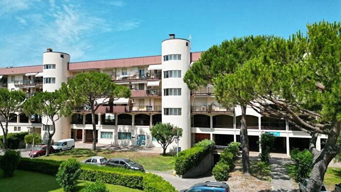 Appartamento trilocale in vendita in Via Nino Lamboglia, Ventimiglia
