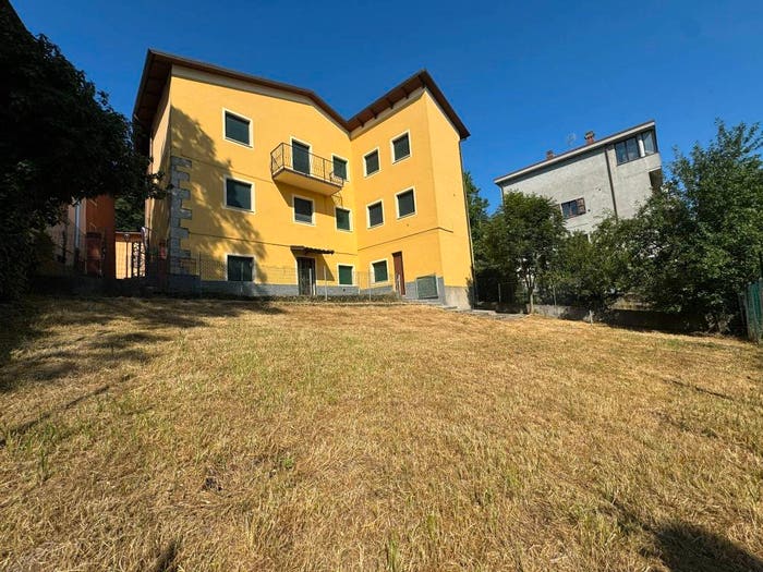 Appartamento con 5 locali in vendita in Via Verzanella, Centro, Pavullo nel Frignano