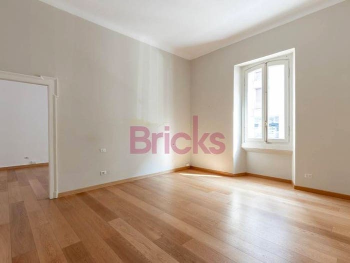 Appartamento trilocale in vendita in Via Elba, Washington, Milano