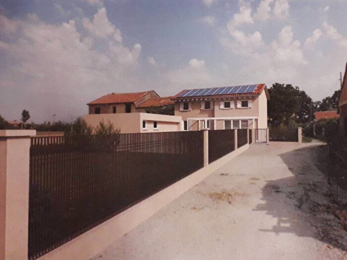Casa con 5 locali in vendita in Trebaseleghe