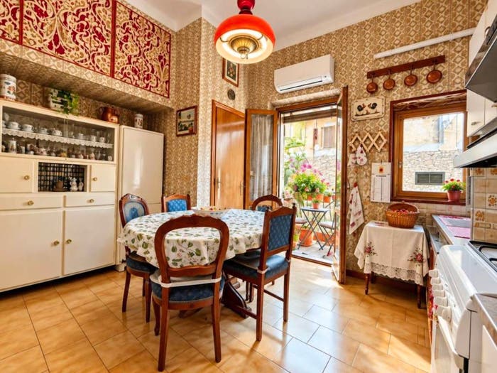 Appartamento quadrilocale in vendita in Piazza Carlo Goldoni, Borgo Ognissanti Il Prato, Firenze