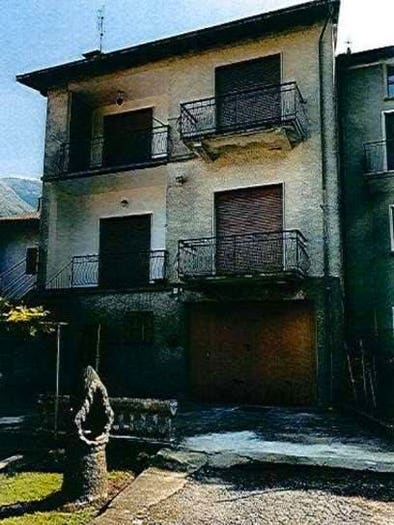 Appartamento trilocale in vendita in Via Alessandro Volta, Centro, Cortenova