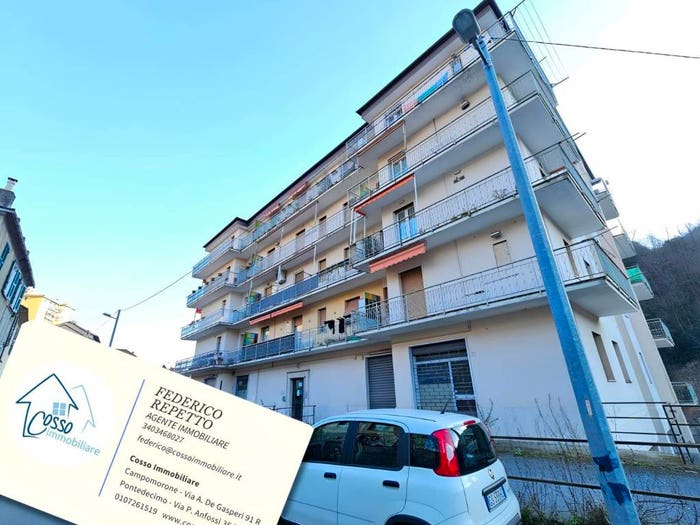 Appartamento trilocale in vendita in Via Torino, Centro, Campomorone