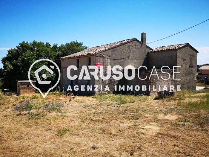 Casa con 6 locali in vendita in Via Monturanese, Centro, Sant'Elpidio a Mare