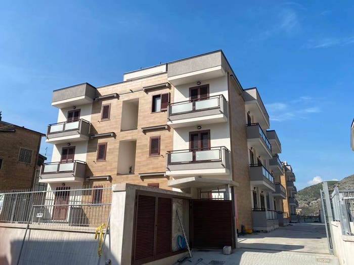 Appartamento trilocale in vendita in Via Cavalier Vincenzo d'Auria, Centro, Castel San Giorgio