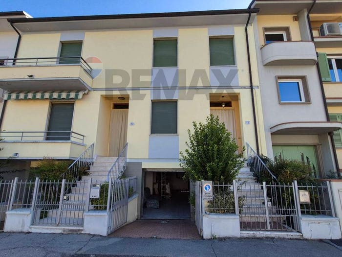 Appartamento con 5 locali in vendita in via Avogadro, Carraia Torricelli, Empoli