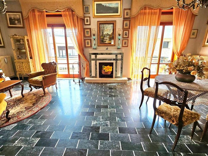 Appartamento quadrilocale in vendita in Via Alcide De Gasperi, Castromediano, Cavallino