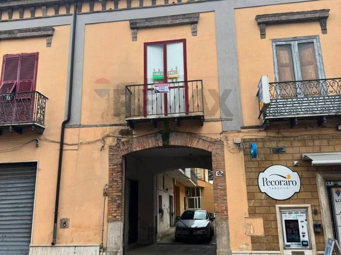 Appartamento trilocale in vendita in Via IV Novembre, Nocelleto, Carinola