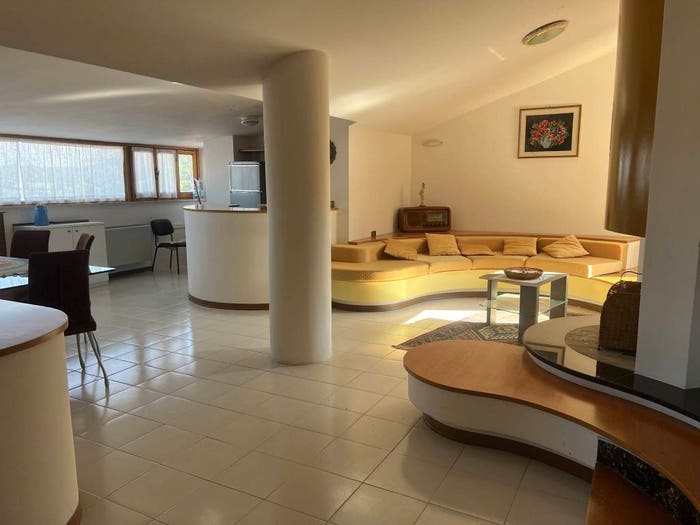 Appartamento trilocale in vendita in Centro, Sarnano