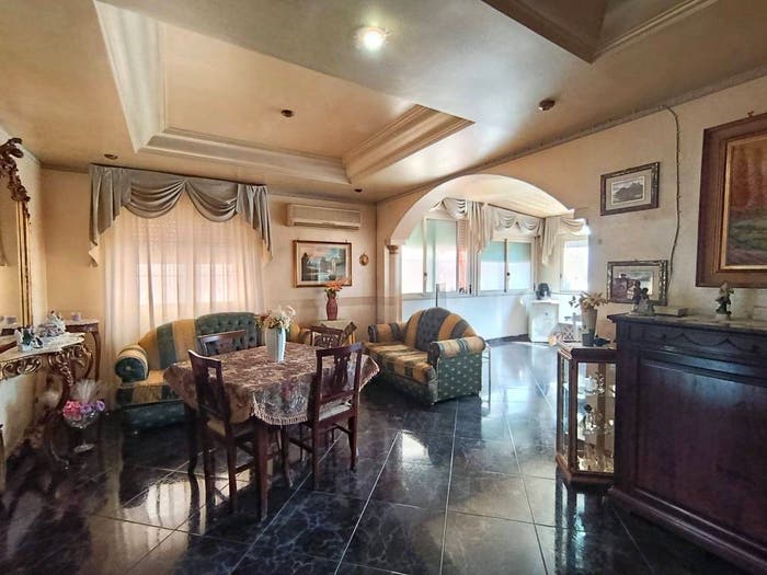 Appartamento con 5 locali in vendita in Via Alcantara, Altarello, Palermo
