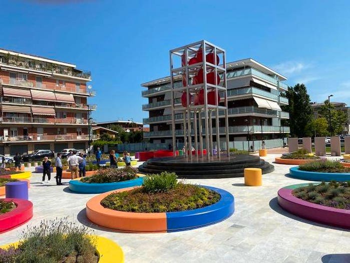 Appartamento quadrilocale in vendita in Via Francesco Caracciolo, Porto Turistico, Pescara