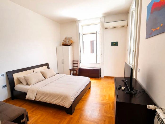 Appartamento trilocale in vendita in Vomero, Napoli