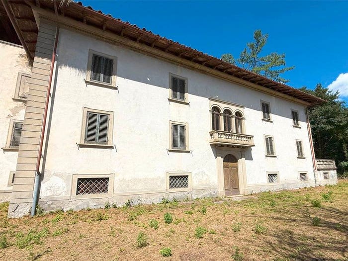 Casa con 6 locali in vendita in Via di Camprena, Bibbiena