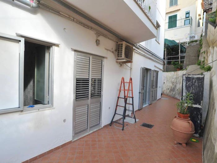 Appartamento trilocale in vendita in Centro, Amalfi