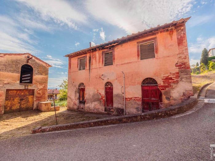 Casa con 6 locali in vendita in Via della Costa Vecchia, Palaia