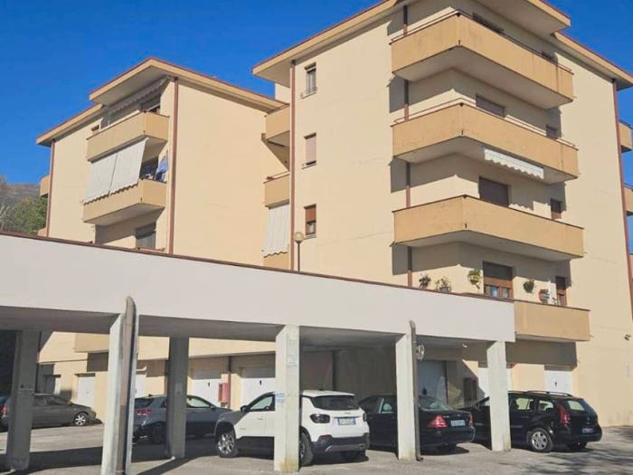 Appartamento con 5 locali in vendita in viale San Giorgio, Aviano Castello, Aviano